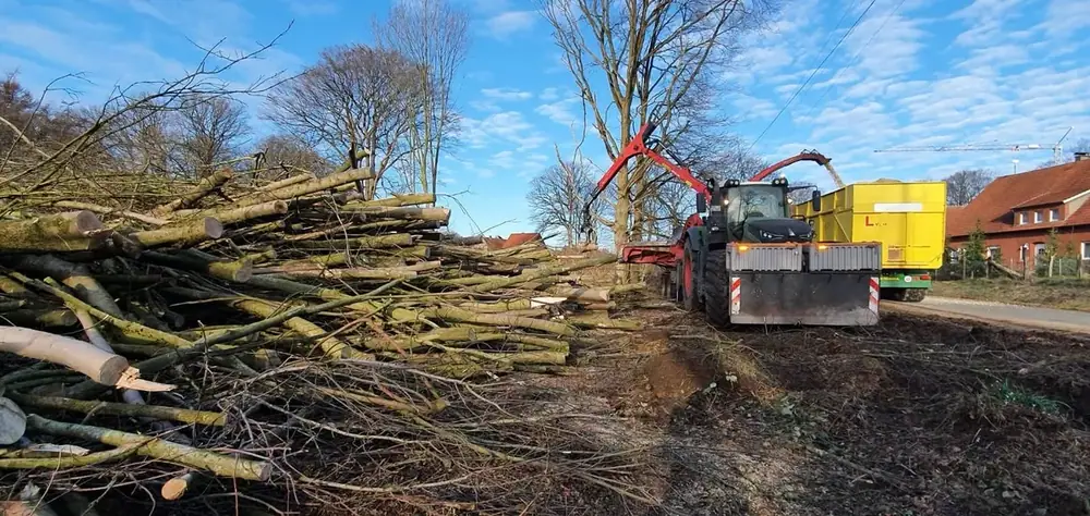 Holzernte und Rückearbeiten mit dem Kranschlepper (6)
